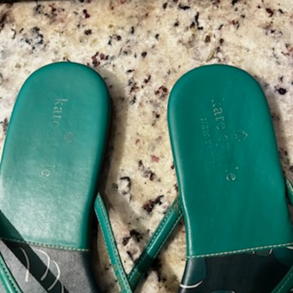 Kate Spade Flip Flops - Picture 4 of 5